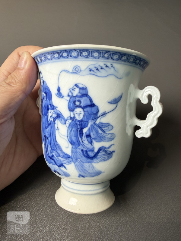 清乾隆 青花浆胎八仙人物图双耳杯 - 图5